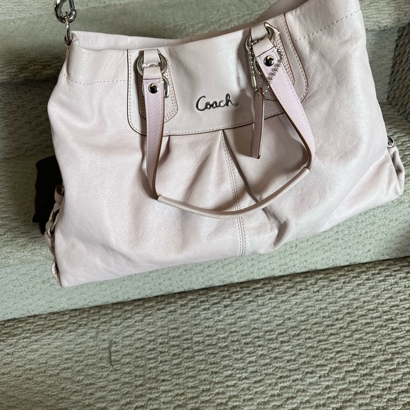 Leather Coach handbag - Picture 3 of 5